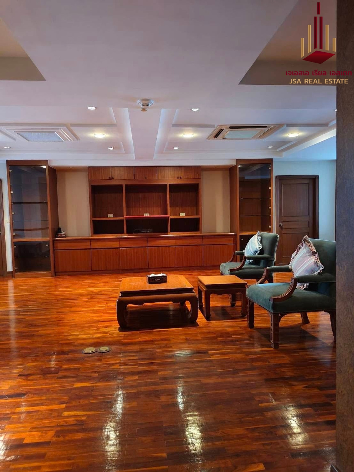 ✨ For Rent: The President Park Sukhumvit 24 Condo ✨ 💰 Only 70,000 THB/month