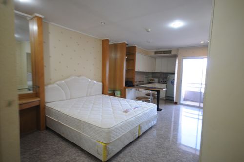 Baan Kasemsan Condo 35 sq.m. Eng 中 日 Please add LINE ID @806qphgn o8415o5483
