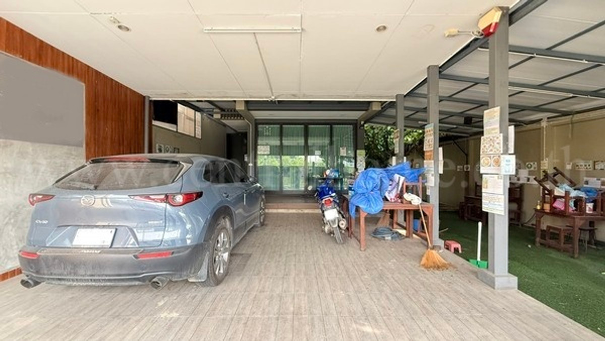บ้านแฝด บ้านชานไม้ เดอะทาวน์ คลองหลวง 2 หลังมุม ทำเลดี – รูปที่ 3