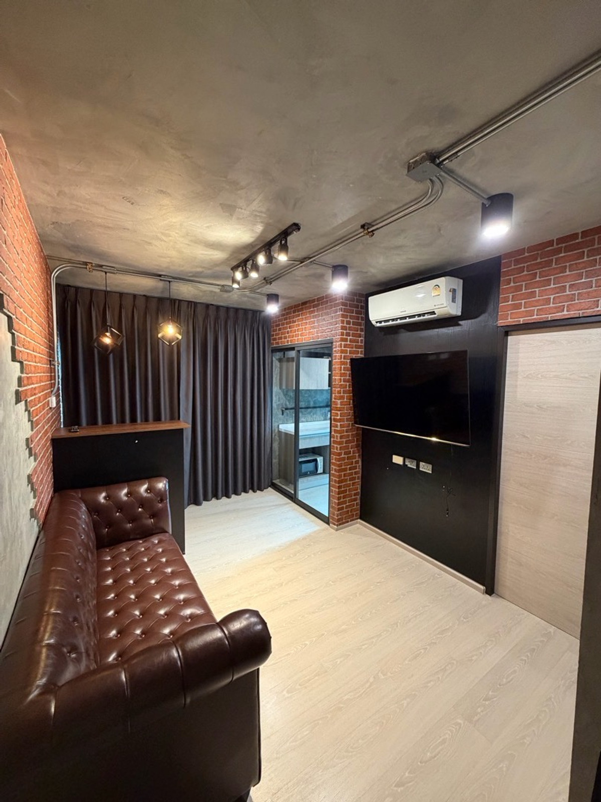 For sale/rent, beautifully decorated loft condo, Grene Don Mueang–Songprapa. (The released it himself) For sale/rent, beautifully decorated loft condo, Grene Don Mueang–Songprapa. (The released it himself)