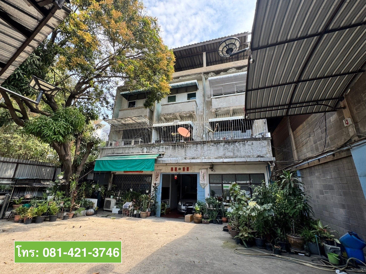 ขายบ้านเดี่ยว 3 ชั้น และโรงงาน บนที่ดินขนาด 220 ตร.ว. โซนสุขสวัสดิ์ ()