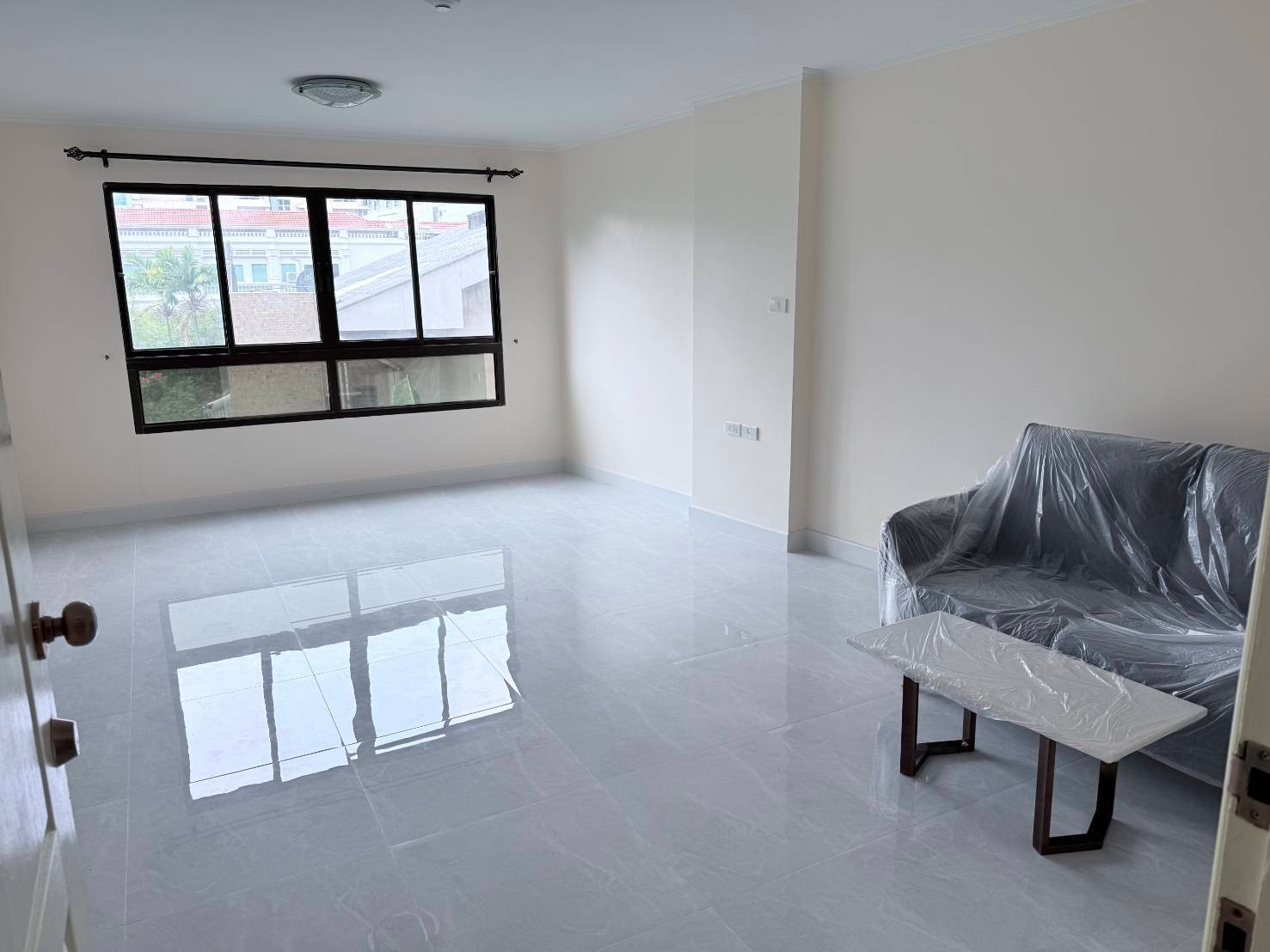 💥SL-9427💥 Condo for sale, beautiful room, good price, Lumpini Place Narathiwas 24 👉 Add Line @cozycondo 💥SL-9427💥 Condo for sale, beautiful room, good price, Lumpini Place Narathiwas 24 👉 Add Line @cozycondo