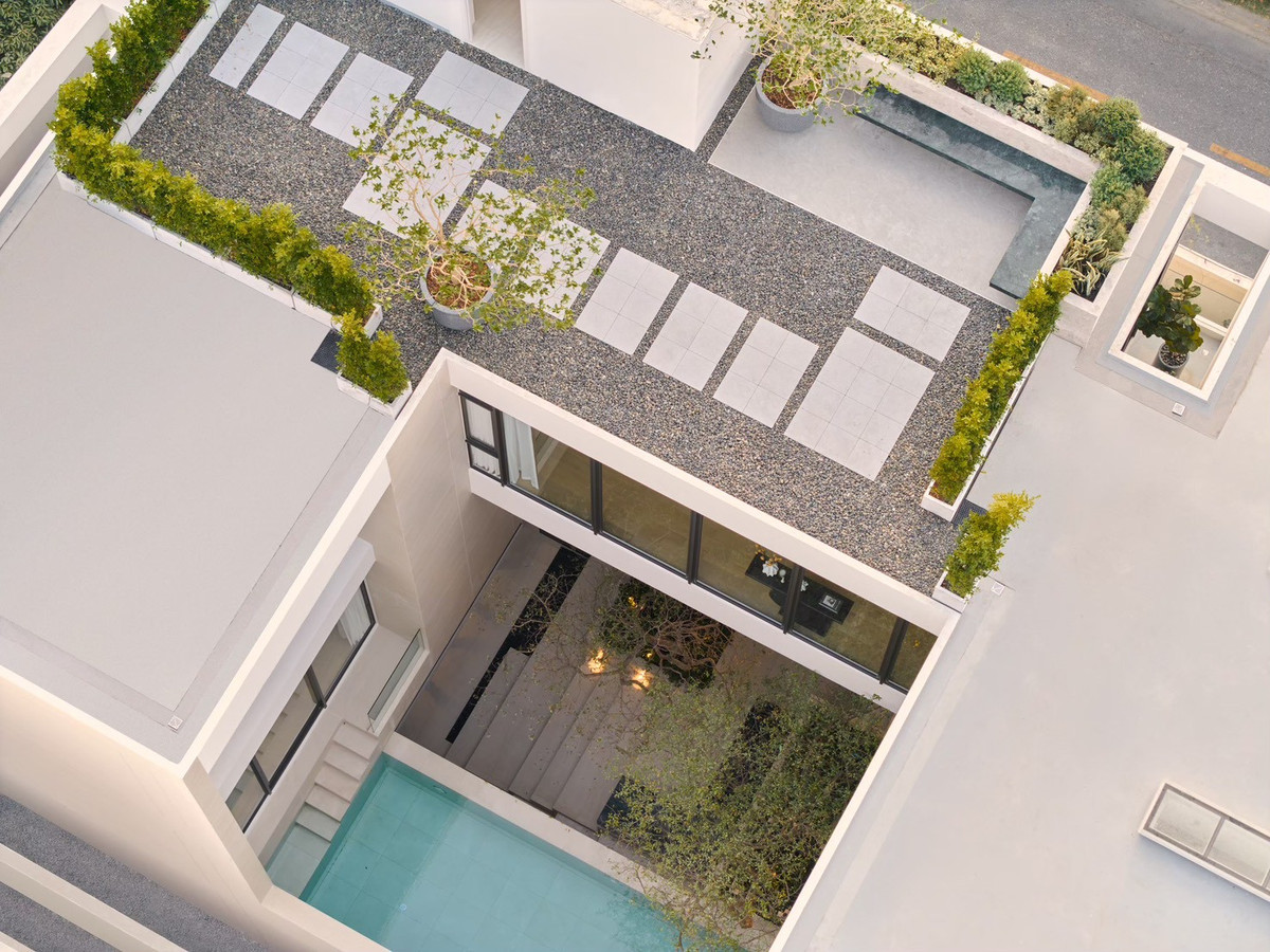 🏠ELIVA Private Residences | 3-story detached house with private swimming pool. Usable area 810 sq m., land 100 sq m., 4 bedrooms, 6 bathrooms, 4 parking spaces, only 69 MB!! Contact to make an appointment to view Tel.0922635410 (Earth) – รูปที่ 3