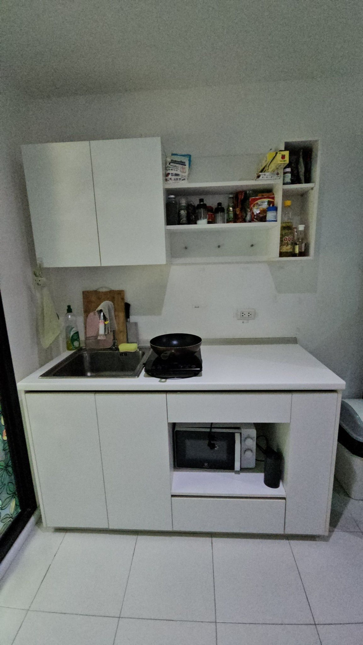 (รหัส SM1576) ขายคอนโด Icondo serithai green space ไอคอนโด เสรีไทย กรีนสเปซ เฟอร์นิเจอร์และเครื่องไฟฟ้าครบ  – รูปที่ 3