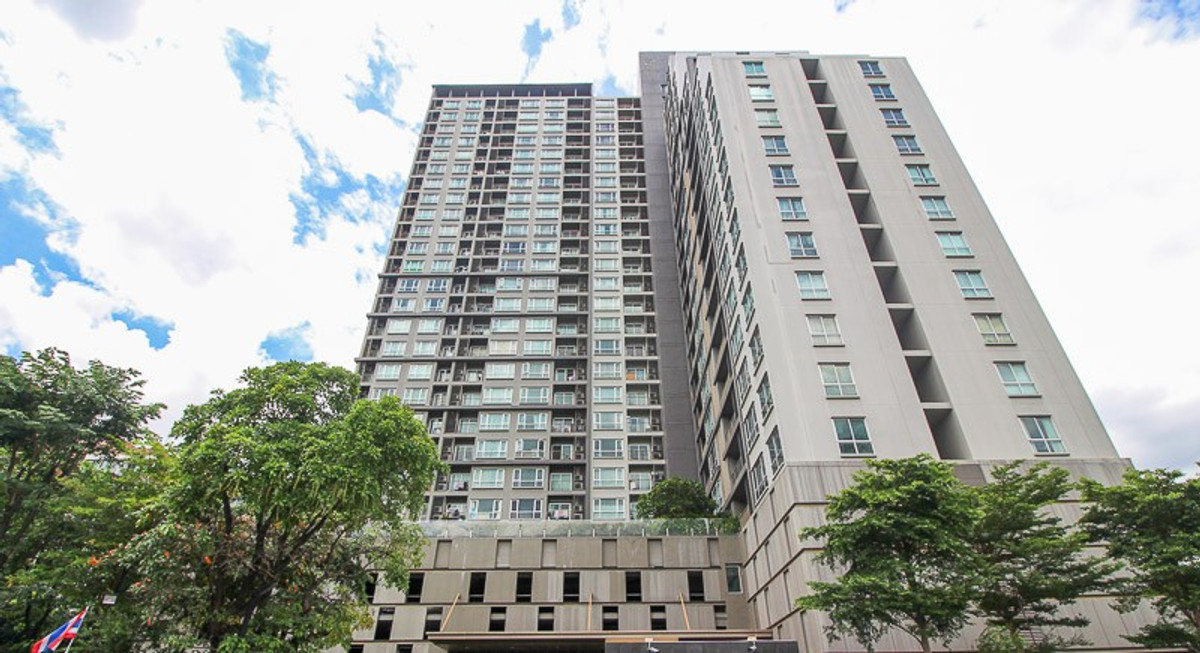 ✨ For Sale : Hive Sathorn  Condo  ✨  💰 only 12,890,000 thb