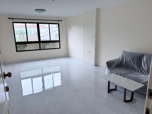 💥SL-9427💥ขายคอนโด ห้องสวย ราคาดี ลุมพินี เพลส นราธิวาส 24👉แอดไลน์ @cozycondo