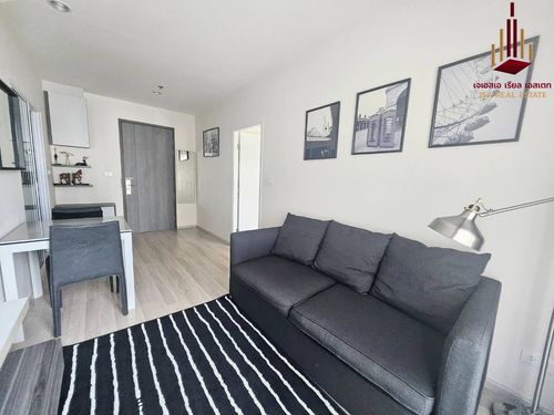 ✨ For Rent: Centric Huai Khwang Station Condo ✨ 💰 Only 15,000 THB/month