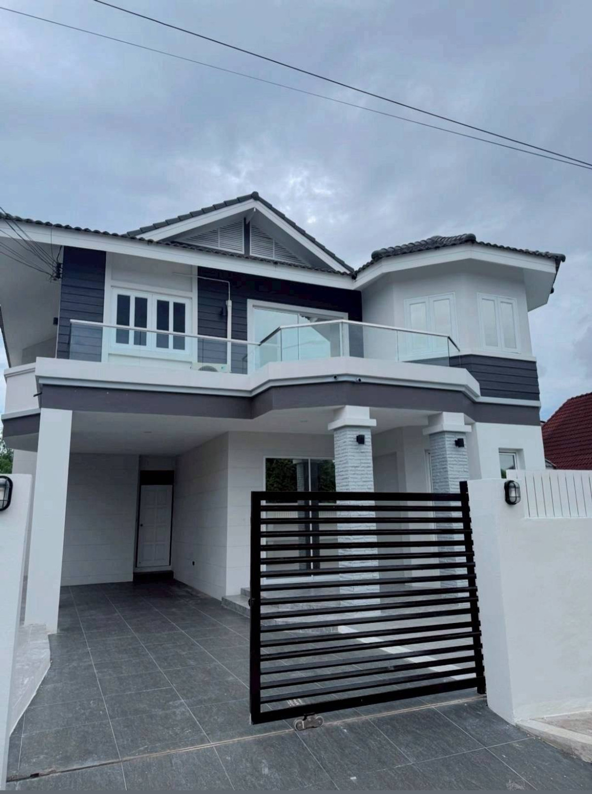 🏡 Modern style pool villa in the heart of Pattaya – for sale 8,990,000 baht 🏡 Modern style pool villa in the heart of Pattaya – for sale 8,990,000 baht