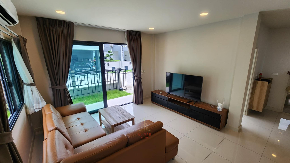 RH111725 For rent, 2-story detached house, 4 bedrooms at Centro Bangna near Mega Bangna. RH111725 For rent, 2-story detached house, 4 bedrooms at Centro Bangna near Mega Bangna.