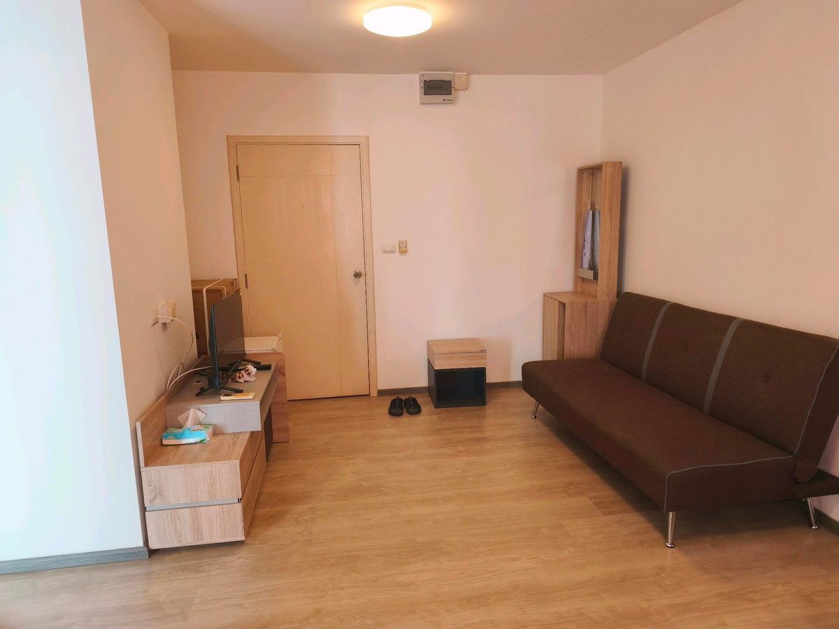 Condo The Point Rangsit-Khlong 6, good price, complete with furniture, ready to move in.
