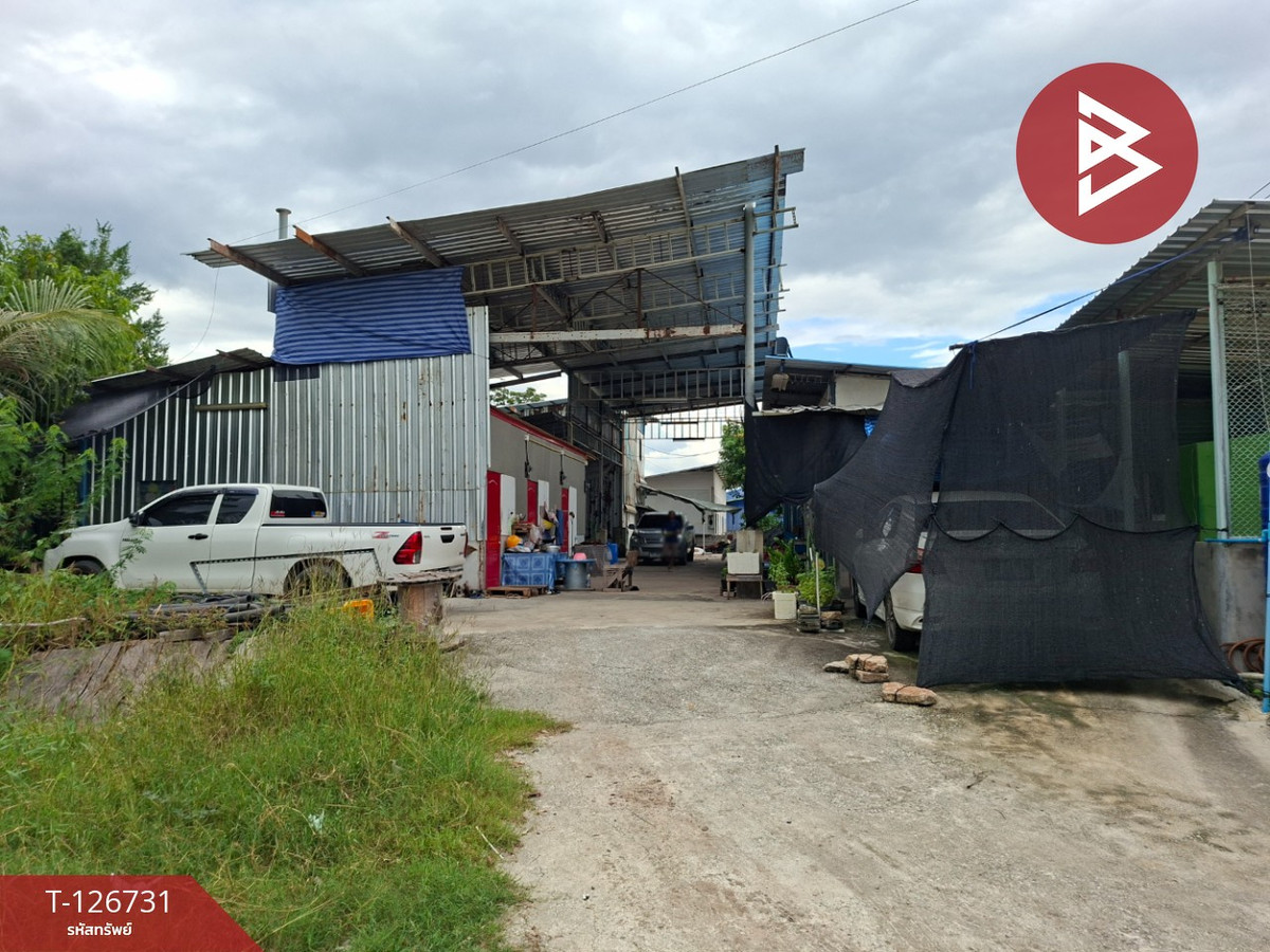 ขายที่ดินพร้อมสิ่งปลูกสร้าง เนื้อที่ 1 งาน 77 ตร.วา พานทอง ชลบุรี