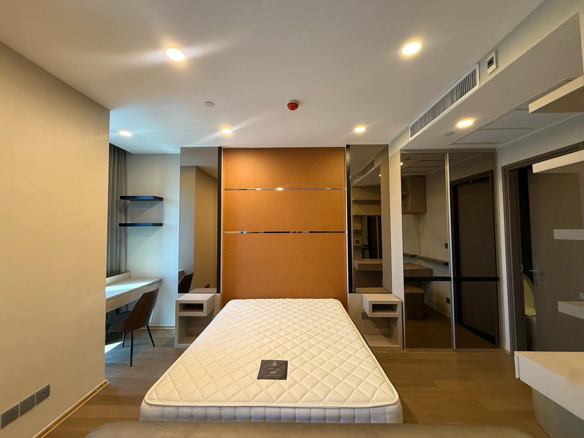 For Rent!! Ashton Chula - Silom 1 Bedroom | 34 sq.m. | 28,000 THB / month 📞 Contact: Aomam (Agent) Tel / Line ID : 095-587-1692 WhatsApp : +66 95 587 1692 – รูปที่ 3