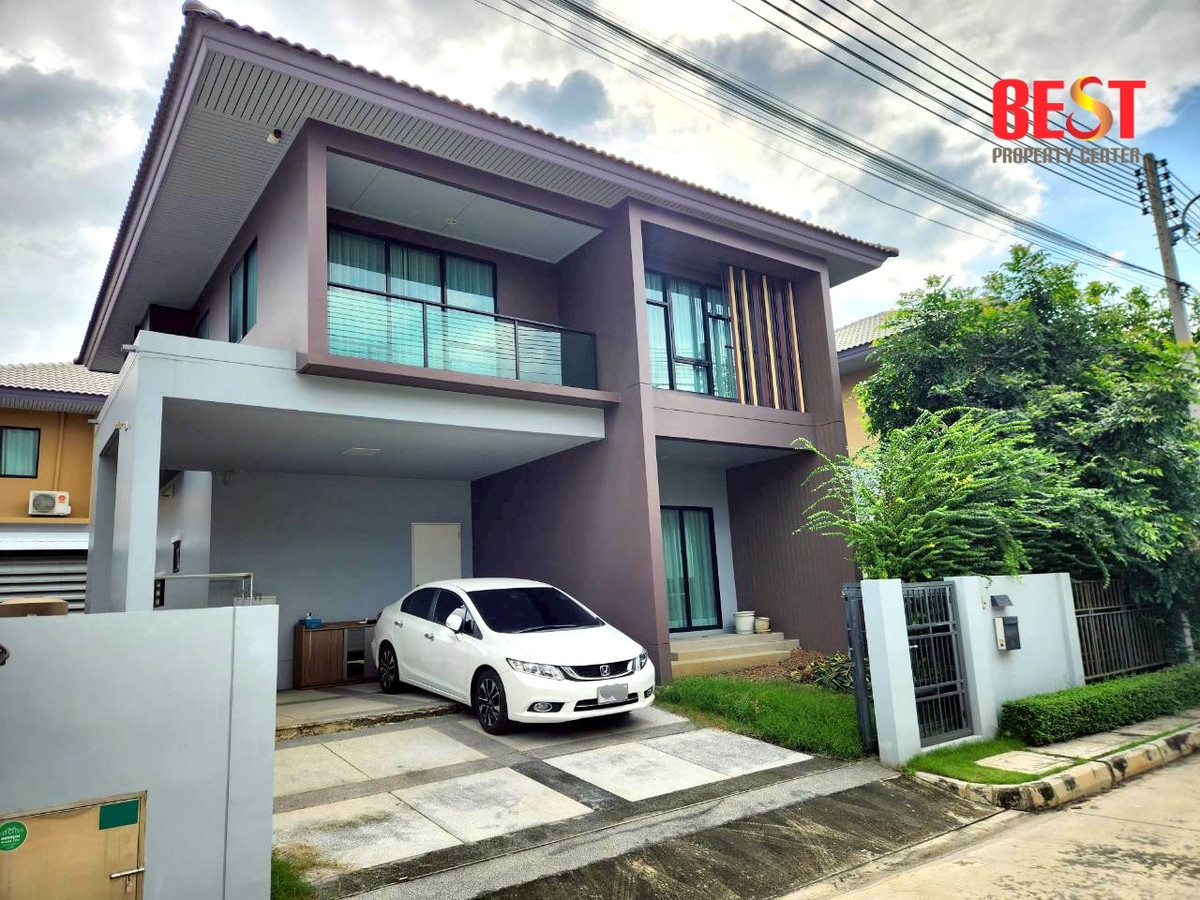 Single house for sale, Burasiri Rangsit-Pathum Thani, good condition, convenient to travel, selling at cost, dont miss this price. Single house for sale, Burasiri Rangsit-Pathum Thani, good condition, convenient to travel, selling at cost, dont miss this price.