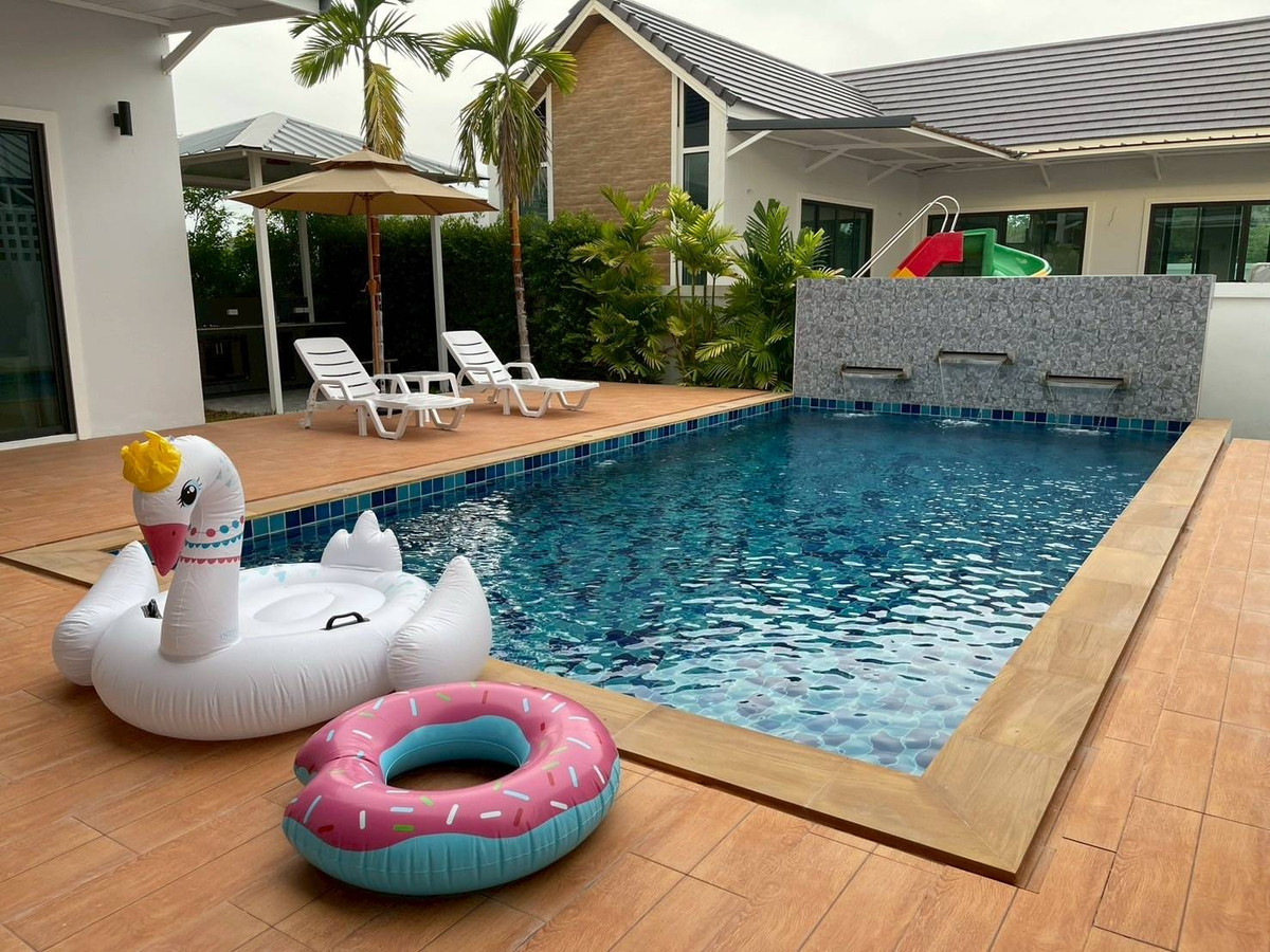 โครงการใหม่ บ้านพูลวิลล่าให้เช่า 3 ห้องนอน (หัวหิน) : 50,000 บาท/เดือน โครงการใหม่ บ้านพูลวิลล่าให้เช่า 3 ห้องนอน (หัวหิน) : 50,000 บาท/เดือน