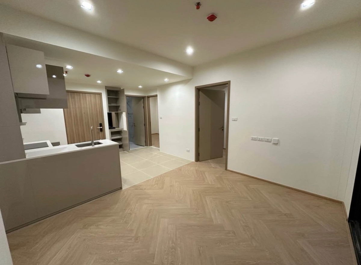 ขายคอนโด Na Reva Charoennakhon Condo  ณ รีวา เจริญนคร วิวแม่น้ำ 