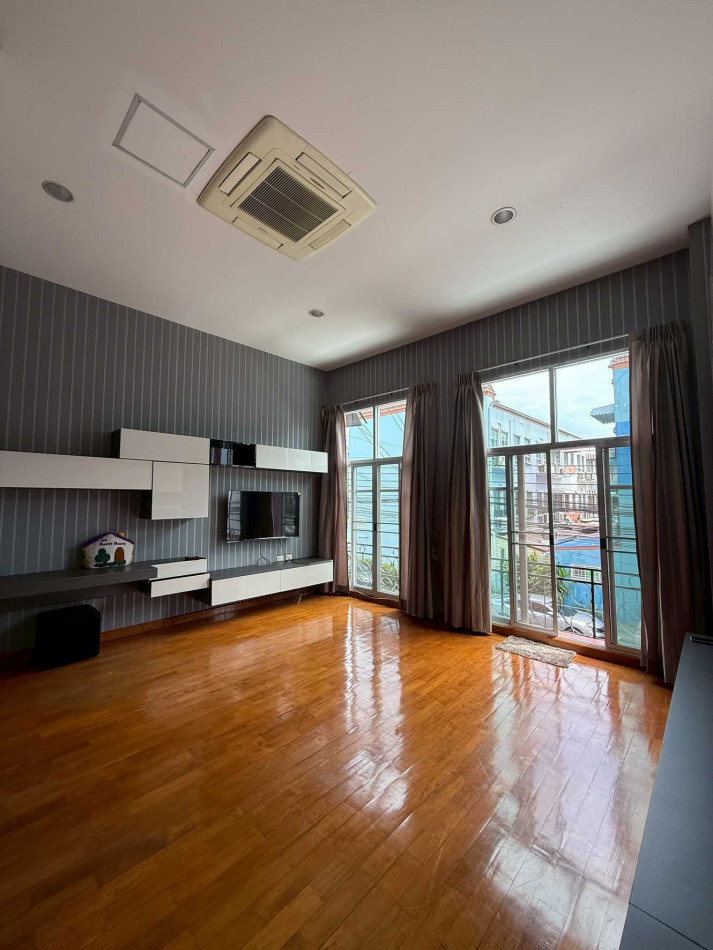 ให้เช่า ทาวน์โฮม Baan Klang Muang Luzern Sukhumvit 88 ตรม 22 ตรว ใกล้สวนหลวง ร.9 – รูปที่ 2
