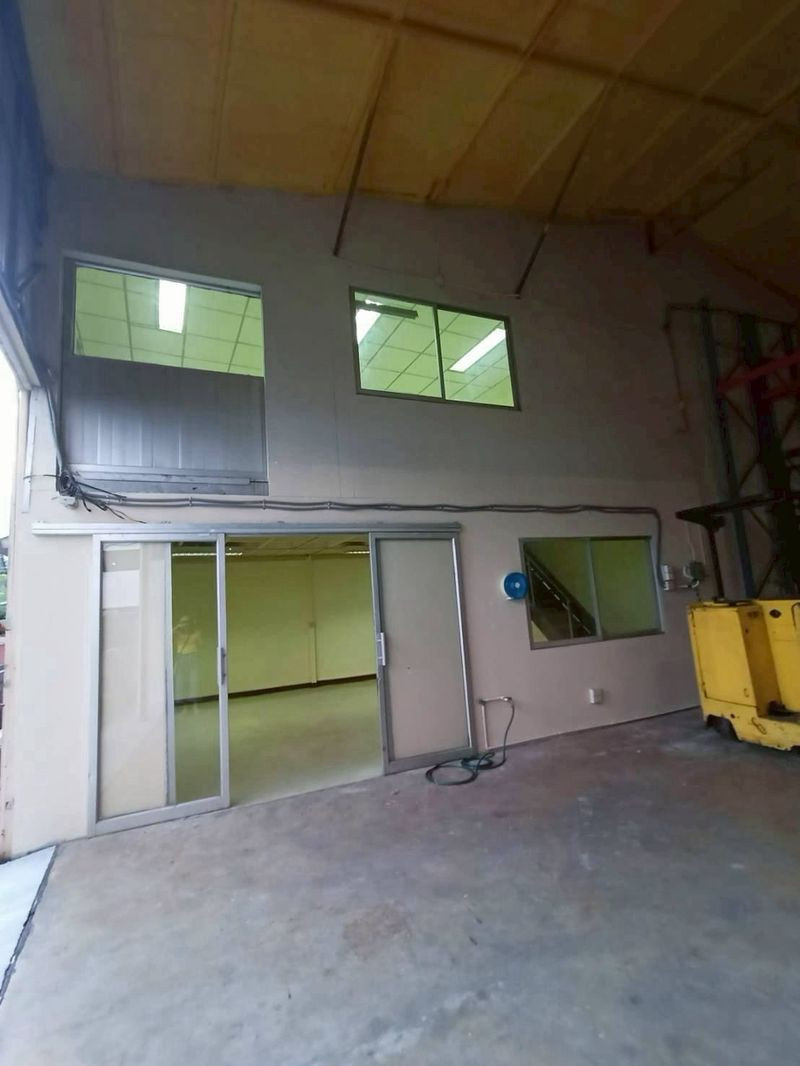 Warehouse with office for rent – ​​prime location in the heart of the city, size 400 sq m (TW4-581125) – รูปที่ 4