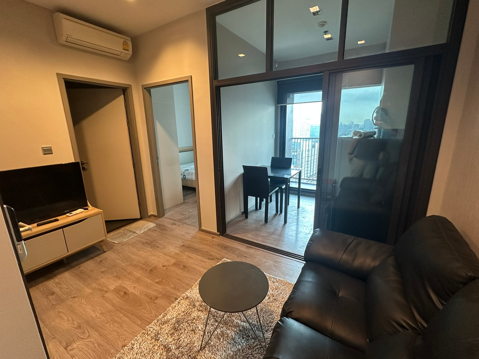 !! ห้องสวย ให้เช่าคอนโด Whizdom Avenue Ratchada-Ladprao ใกล้ MRT ลาดพร้าว