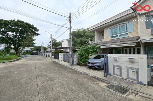 Townhouse for rent, 2 floors, 18 sq m, Indy 2, Bangna, Km. 7, Bang Phli, Samut Prakan.