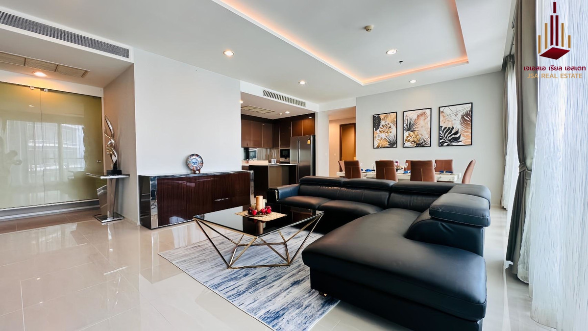 ✨ For Rent: Menam Residences Condo ✨ 💰 Only 120,000 THB/month
