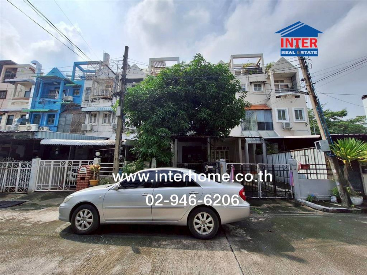 ทาวน์โฮม 3 ชั้น 22.8 ตร.ว. หมู่บ้านลาซาลเพลส ซอยลาซาล24 ถนนสุขุมวิท ถนนศรีนครินทร์ เขตพระโขนง กรุงเทพมหานคร ทาวน์โฮม 3 ชั้น 22.8 ตร.ว. หมู่บ้านลาซาลเพลส ซอยลาซาล24 ถนนสุขุมวิท ถนนศรีนครินทร์ เขตพระโขนง กรุงเทพมหานคร