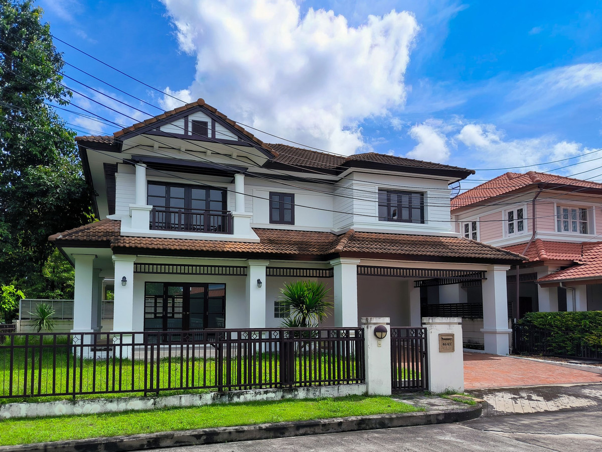 ขาย!! บ้านเดี่ยว 2 ชั้น เศรษฐสิริ รามอินทรา - หลังมุม ขนาด 76.3 ตรว. ขาย!! บ้านเดี่ยว 2 ชั้น เศรษฐสิริ รามอินทรา - หลังมุม ขนาด 76.3 ตรว.