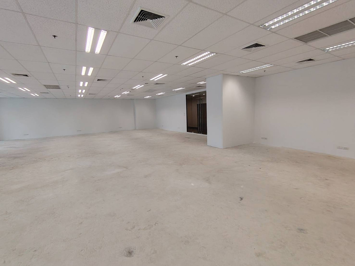 Athenee Office for rent 312 sqm 1200 Baht per sqm or 375,000 Baht per month – รูปที่ 3