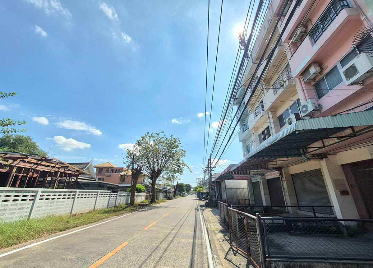 ให้เช่าตึก 4.5 ชั้น พหลโยธิน 54/4 แยก 3 – รูปที่ 4