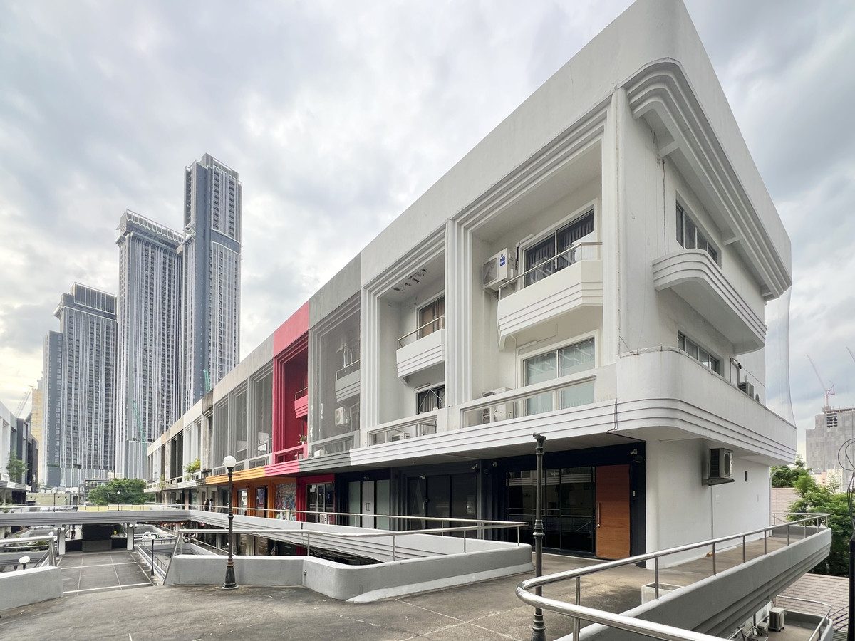 Office for sale at Park Avenue - U5762440