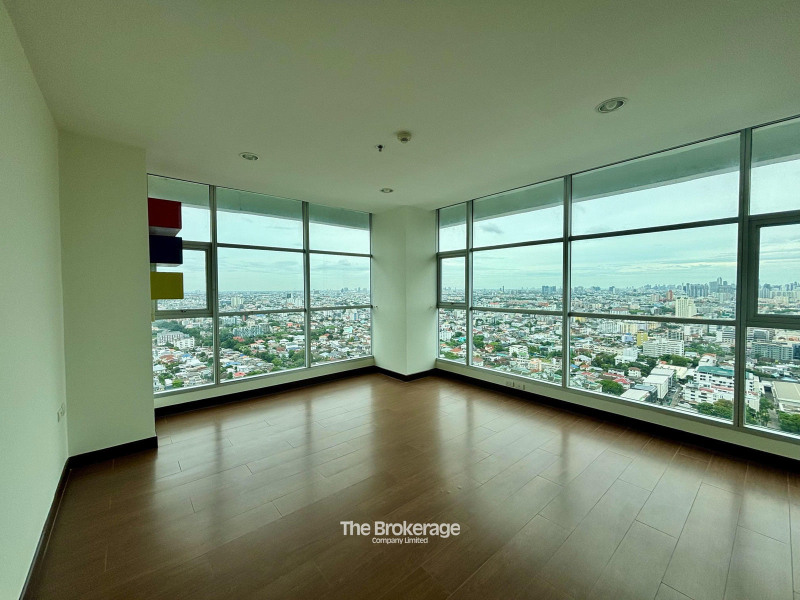 ขายด่วน! คอนโด ริธึ่ม รัชดา (Rhythm Ratchada) 2 ห้องนอน 2 ห้องน้ำ 73 ตร.ม. 7,590,000 บาท ติดต่อไลน์: @thebrokerage  – รูปที่ 3