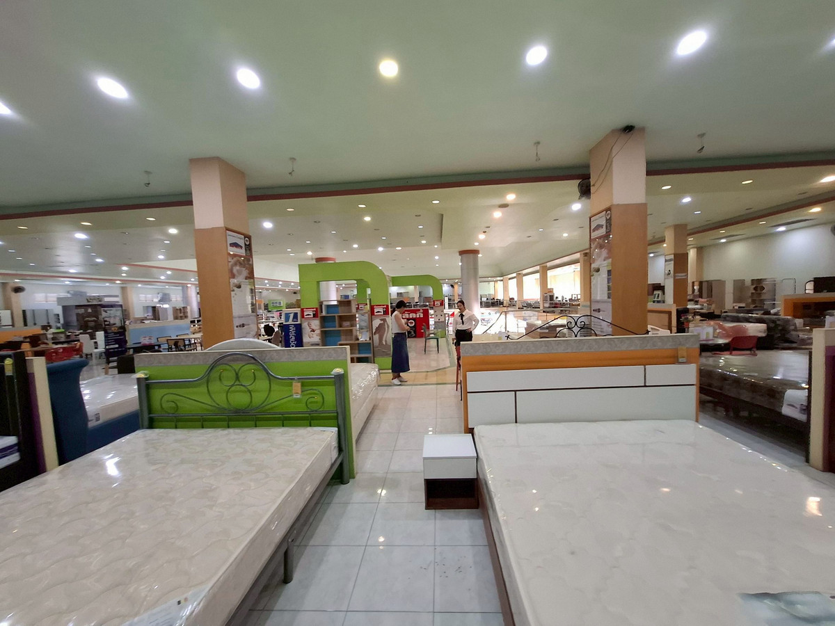 Urgent sale! Large exhibition building and warehouse With a residential house on a full 4 rai of land, located next to the main road in the heart of the city, Samo Khae Subdistrict, Mueang Phitsanulok District, Phitsanulok. – รูปที่ 4