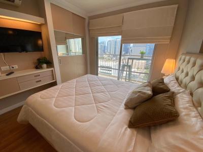🔥Urgent for rent🔥 Lumpini Place Rama 9-Ratchada, beautifully decorated room, wide balcony, fully furnished, ready to move in immediately.