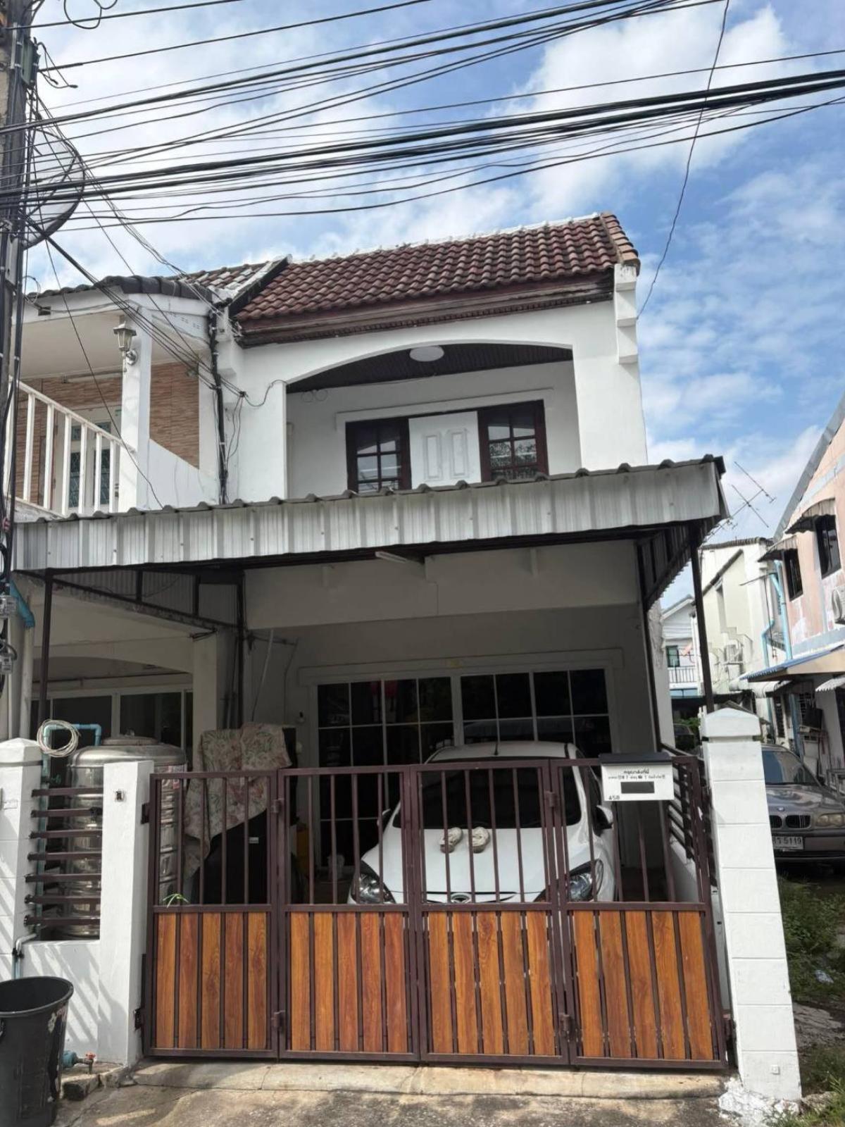 For Sale Townhouse/Townhome , Sinthorn Happyland , Khlong Chan , Bang Kapi , Bangkok , CX-135970 For Sale Townhouse/Townhome , Sinthorn Happyland , Khlong Chan , Bang Kapi , Bangkok , CX-135970