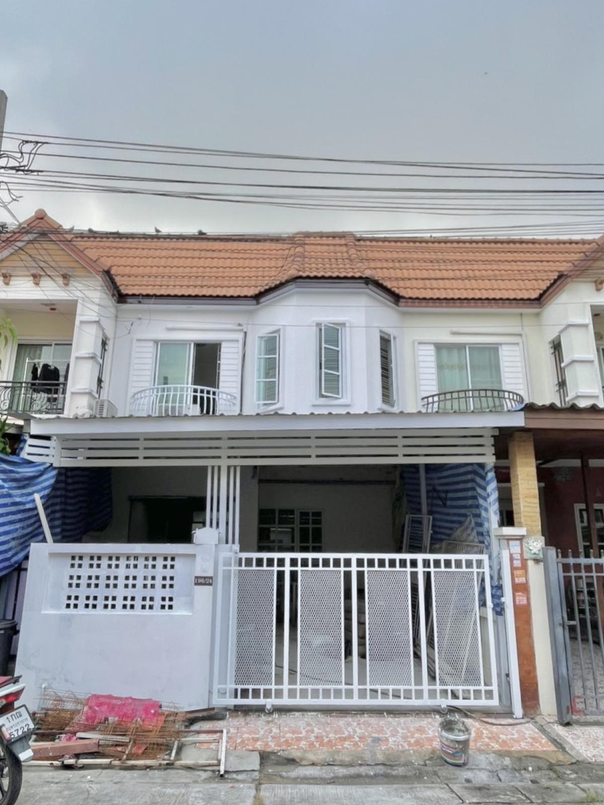 ขายทาวน์เฮ้าส์/ทาวน์โฮม นครทอง เพรสซิเดนท์ แพรกษาใหม่ เมืองสมุทรปราการ สมุทรปราการ CX-135909 ขายทาวน์เฮ้าส์/ทาวน์โฮม นครทอง เพรสซิเดนท์ แพรกษาใหม่ เมืองสมุทรปราการ สมุทรปราการ CX-135909