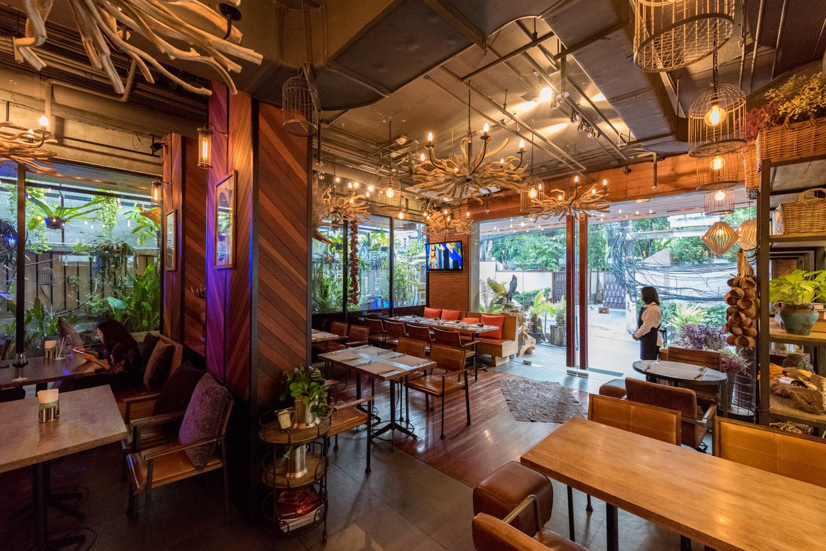 ให้เช่าร้านอาหาร Turnkey Restaurant ย่าน ทองหล่อ-พร้อมพงษ์ ตกแต่งครบ – รูปที่ 2