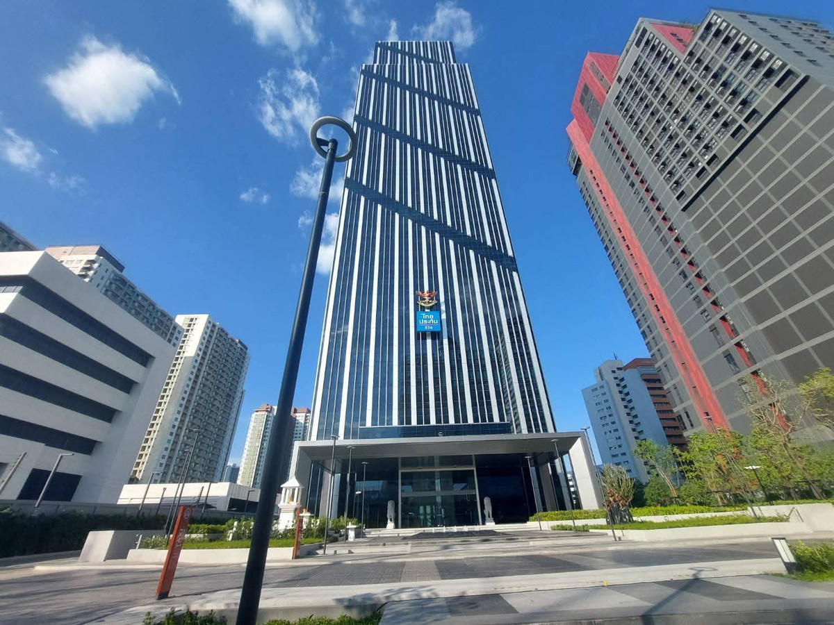 V.ONE TOWER  สำนักงานให้เช่า ติดถนนพระราม 9  ใกล้รถไฟฟ้าสายสีส้ม MRTA สถานี รฟม. เริ่ม 88 ตร.ม. ค่าเช่า 63,360 บาท/เดือน