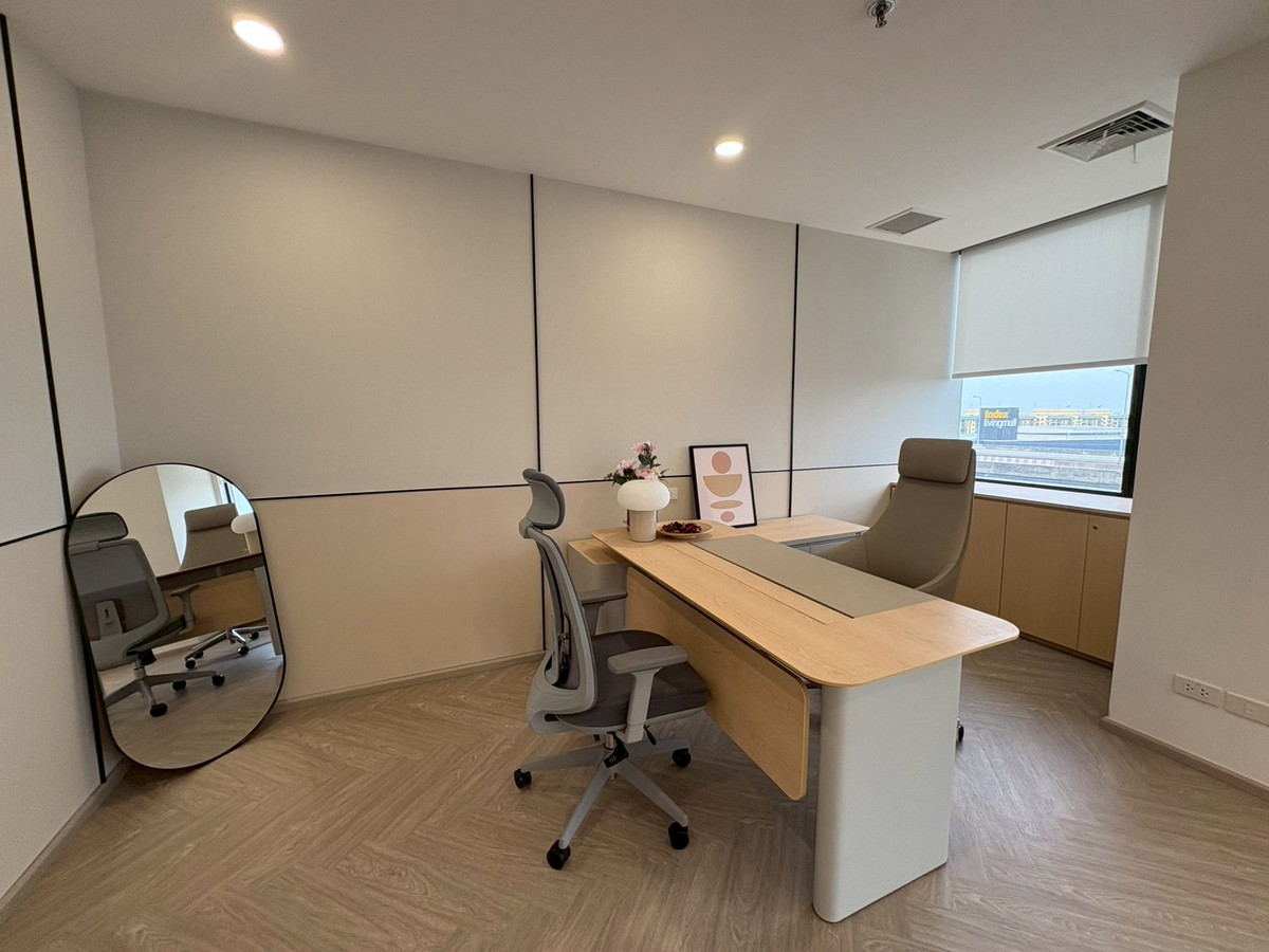 ให้เช่าออฟฟิศสวย พร้อมอยู่ Interlink Tower ตกแต่งเฟอร์นิเจอร์ครบ – รูปที่ 3