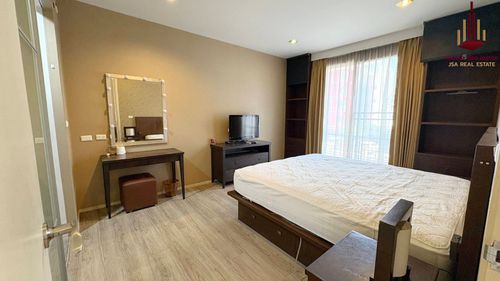 ✨ For Sale: Amanta Ratchada Condo ✨  💰 Only 6,800,000 THB