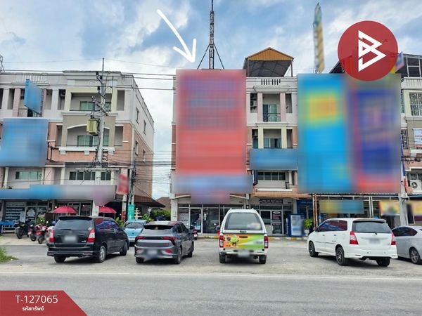 Commercial building for sale, 4 floors, corner with tenants, area 29.5 square meters, Nong Prue, Bang Lamung, Chonburi.