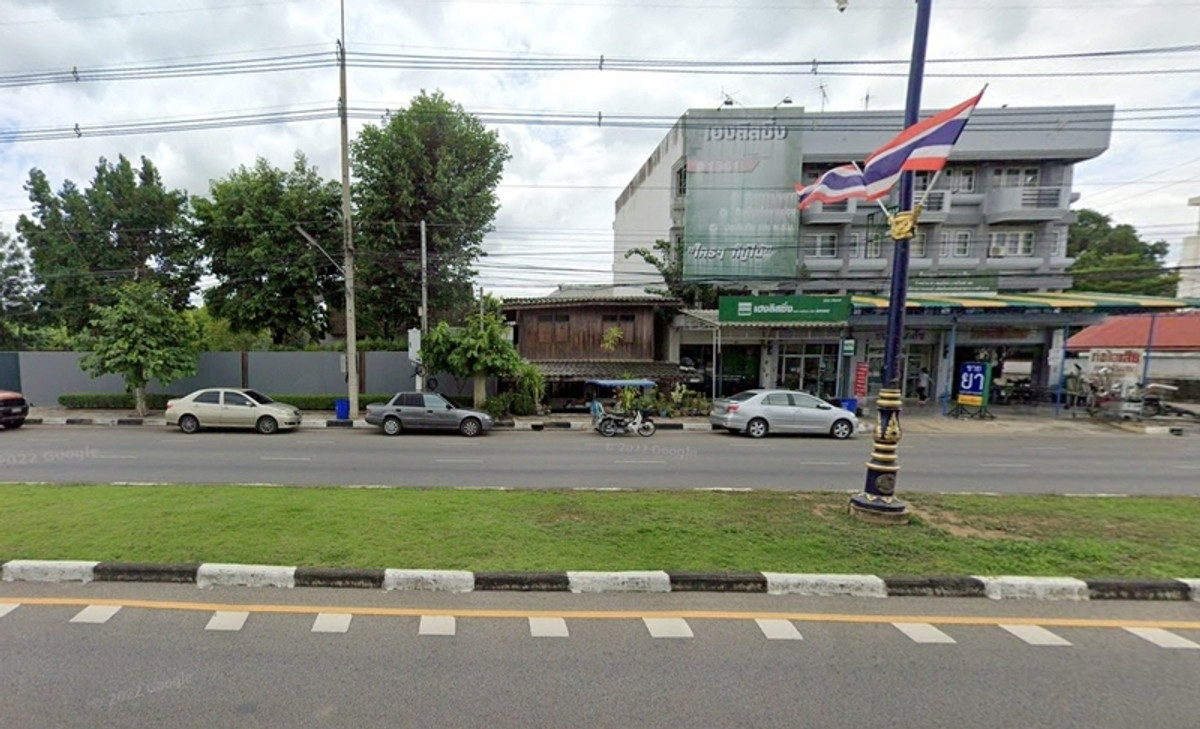 88642 - ขายที่ดินพร้อมสิ่งปลูกสร้าง 44 ตรว. ติดถนนใหญ่ 6 เลน ถนนแสงชูโต กาญจนบุรี