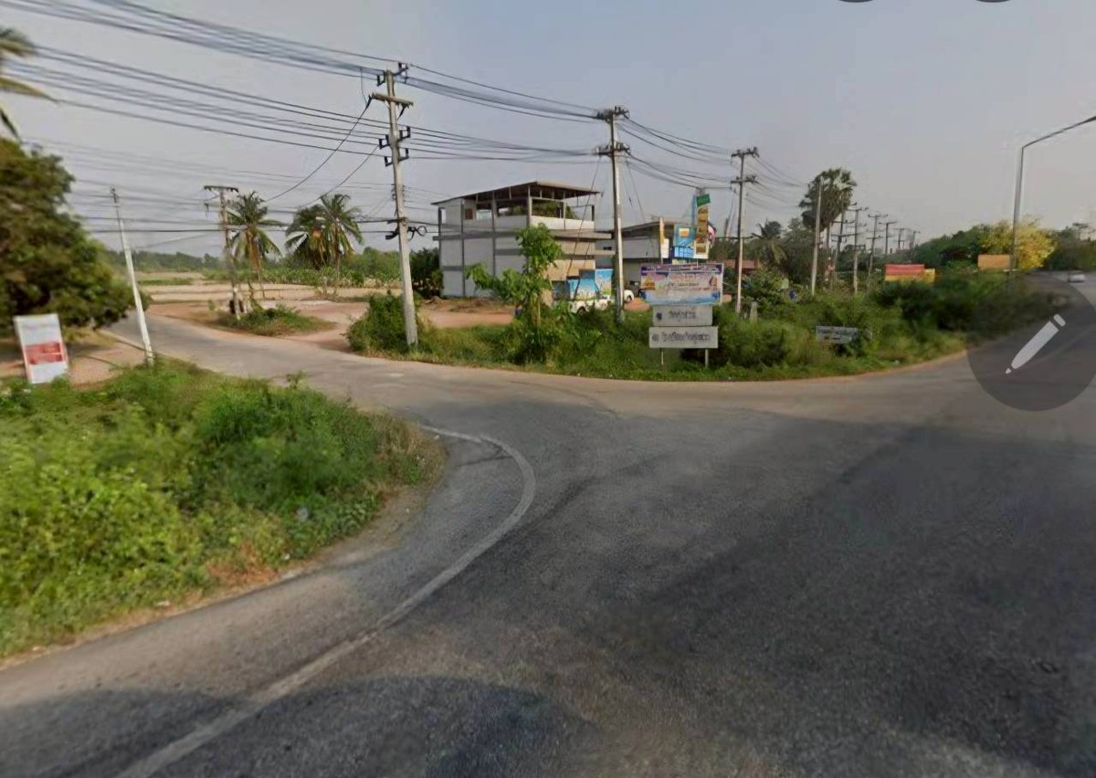 Urgent sale! 2 plots of land already filled in, 100 sq m/plot, prime location near Kamphaeng Phet city for investment or building a house to live in! – รูปที่ 2