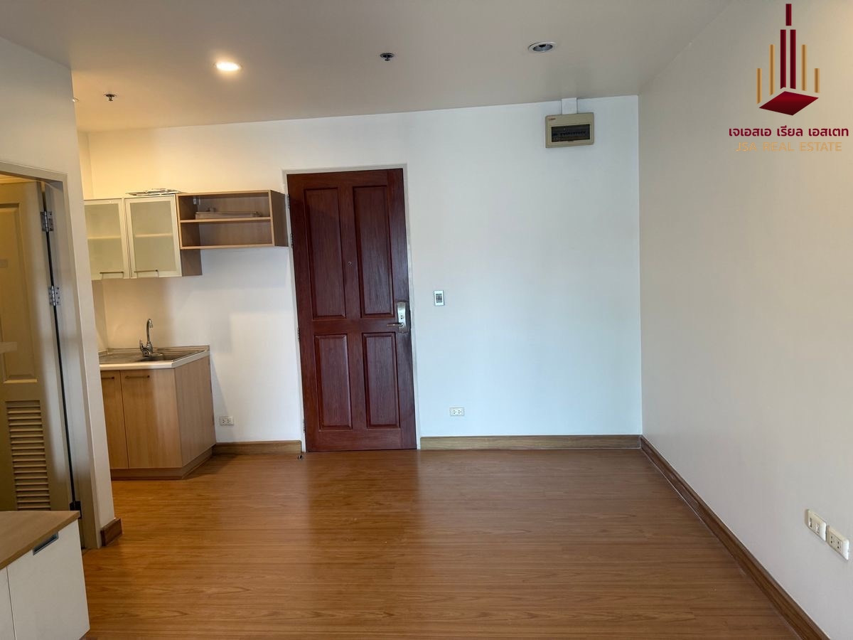 ✨ For Sale: The Complete Rajprarop Condo ✨ 💰 Only 3,590,000 THB ✨ For Sale: The Complete Rajprarop Condo ✨ 💰 Only 3,590,000 THB