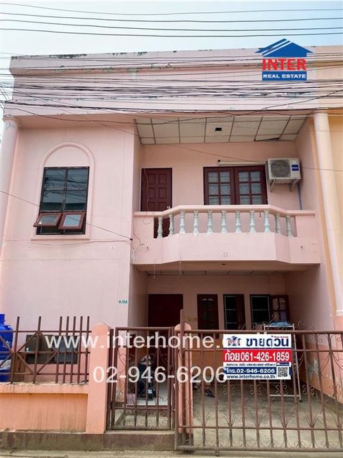 Townhouse, 2 floors, 20.3 sq m. Townhouse, Soi Rat Uthit, Soi 6, Mahidol Road, Railway Road. Muang Chiang Mai, Chiang Mai