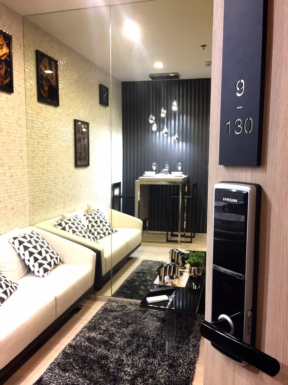 🩷 For Rent 🩷 M Thonglor 10 in the heart of Thonglor 💕🐶🐾Pet Friendly Condo 🐯🐾💕 Pets allowed ✨✨✨ The room is very beautifully decorated. Complete furniture and electrical appliances 👍👍👍 🩷 For Rent 🩷 M Thonglor 10 in the heart of Thonglor 💕🐶🐾Pet Friendly Condo 🐯🐾💕 Pets allowed ✨✨✨ The room is very beautifully decorated. Complete furniture and electrical appliances 👍👍👍