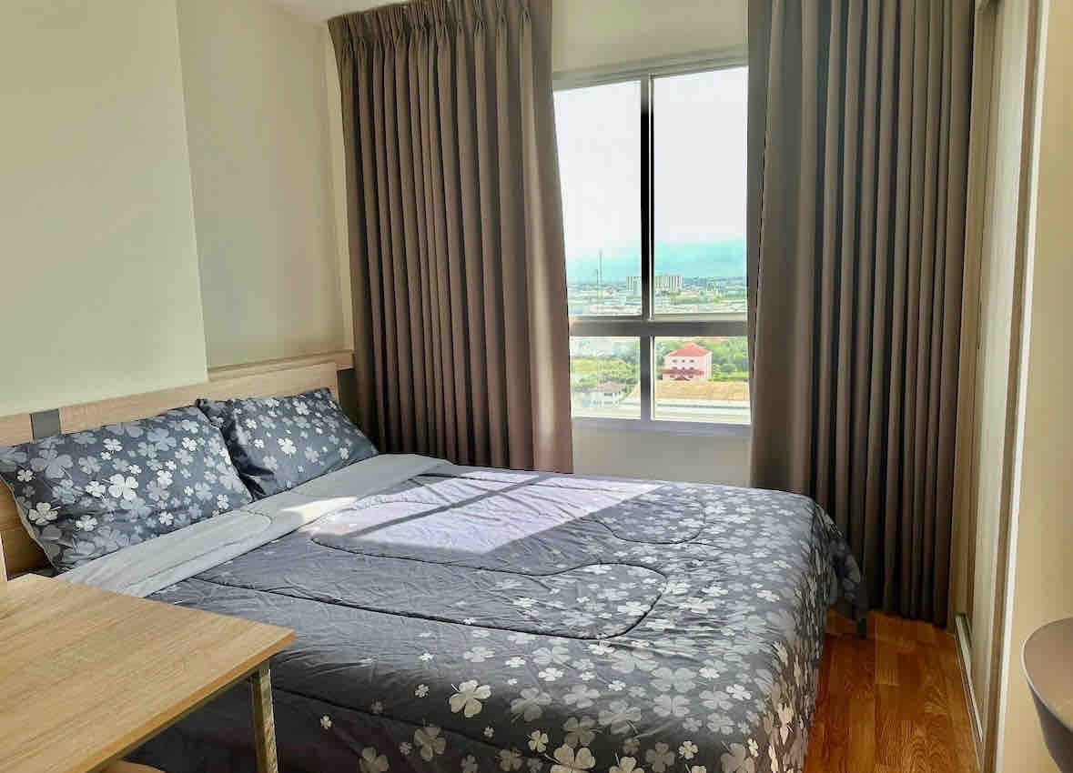 Lumpini Park Phetkasem 98 for rent!!
Tower D, Studio 23 Sqm., on 15 floor.
Fully furnished furniture, including electric appliances and washing machine.
contact Naya 0892021428 Lumpini Park Phetkasem 98 for rent!!
Tower D, Studio 23 Sqm., on 15 floor.
Fully furnished furniture, including electric appliances and washing machine.
contact Naya 0892021428