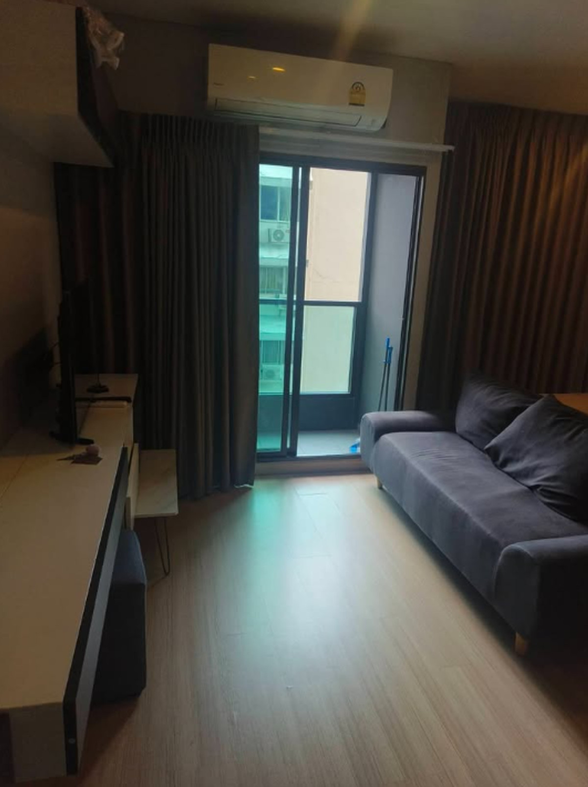 LPN Suite Dindaeng 24 sq.m. Please add LINE ID @806qphgn o8415o5483