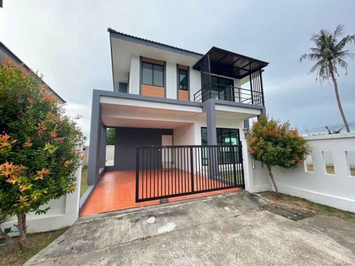 2-storey detached house for sale Never lived in house, corner house, Benjawan Grand Village, Nong Pla Lai, Bang Lamung, Chonburi. 2-storey detached house for sale Never lived in house, corner house, Benjawan Grand Village, Nong Pla Lai, Bang Lamung, Chonburi.