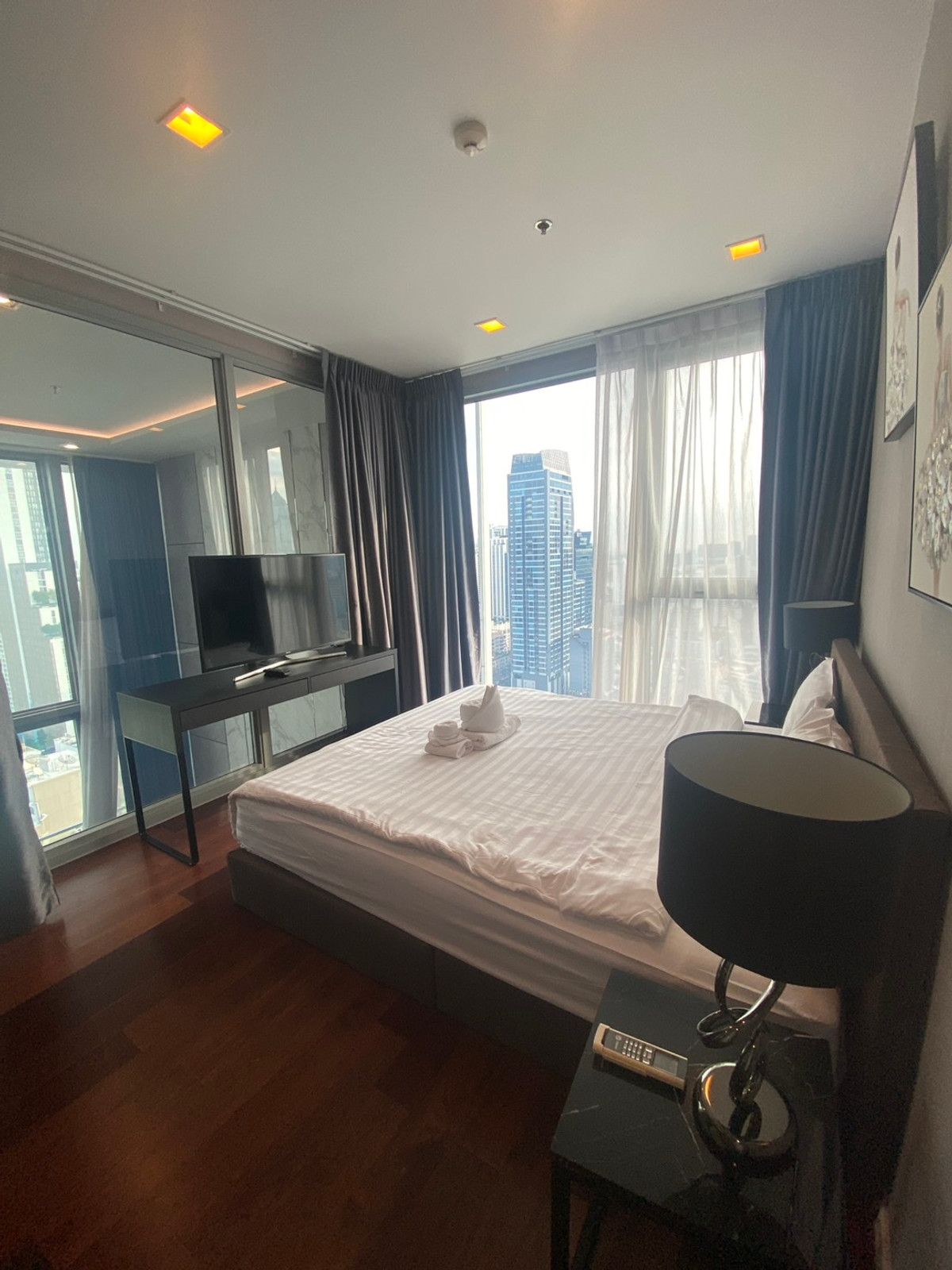 For sale condo Hyde sukhumvit penthouse 164.49 Sq.m (S03-2169) For sale condo Hyde sukhumvit penthouse 164.49 Sq.m (S03-2169)