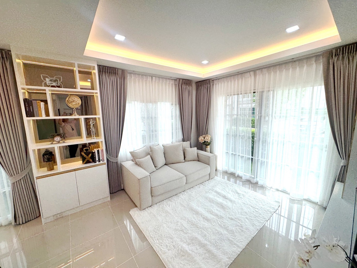 K-6634 บ้านสวย พร้อมอยู่ ให้เช่า โกลเด้น นีโอ สุขุมวิท ลาซาล  ใกล้ BTS แบริ่งและสำโรง และทางด่วนบางนา บางพลี