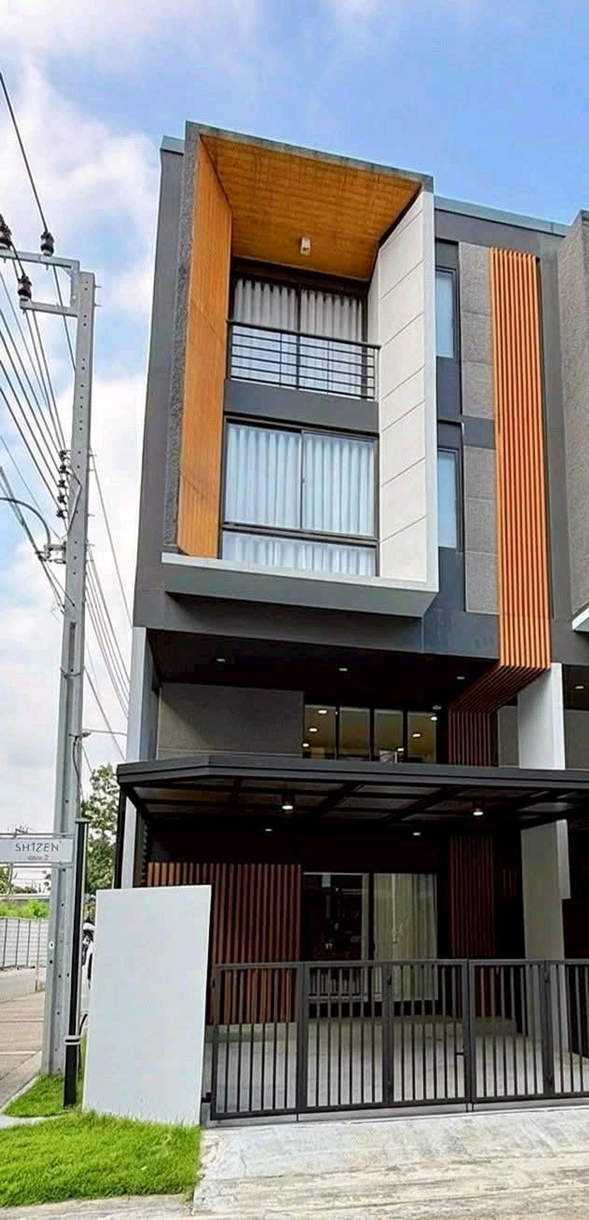 Townhome for rent, 3.5 floors – Shizen Pattanakarn 32, near Airport Link Ramkhamhaeng, whole new house. new furniture All new appliances Townhome for rent, 3.5 floors – Shizen Pattanakarn 32, near Airport Link Ramkhamhaeng, whole new house. new furniture All new appliances